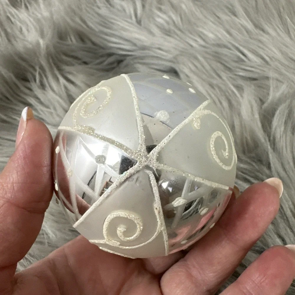 Vintage C & D Hand-Crafted Mercury Glass Christmas Ornament  Silver Glitter
